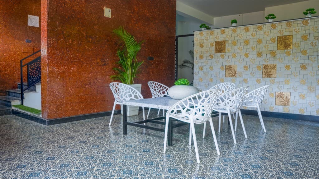 Ground floor designer seating