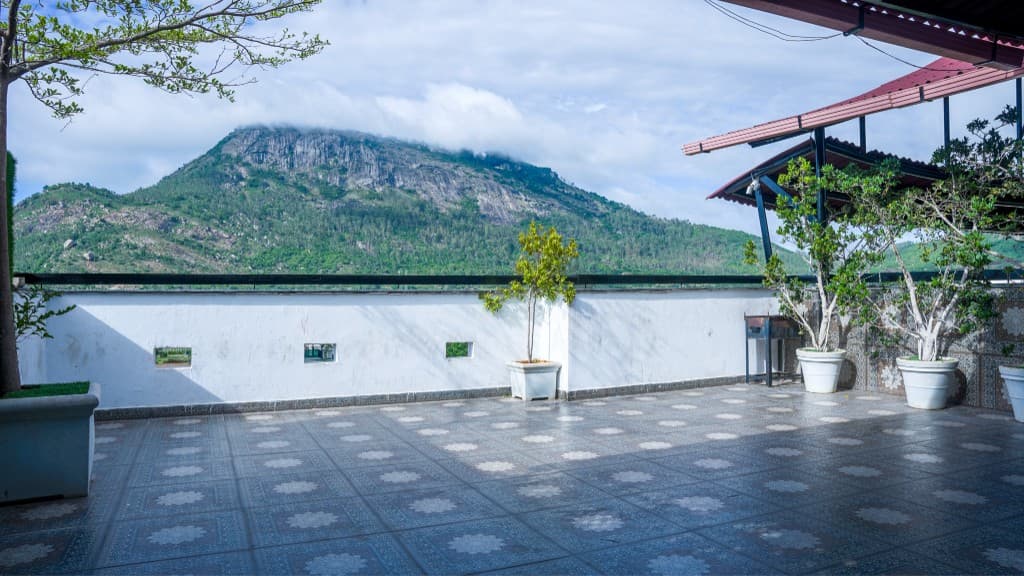 Sky deck terrace with Nandi Hills view